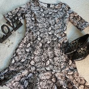 Express Snakeskin print dress. Back zip. Sz. 8.